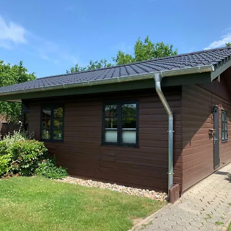 Ferienhaus Albatross オッテルンドルフ
